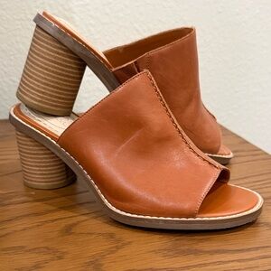 Clarks Somerset Leather Mules - size 7